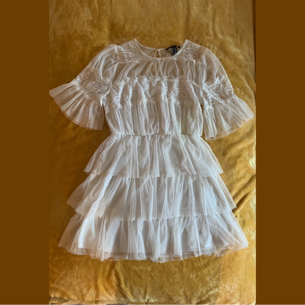 Lace dress
